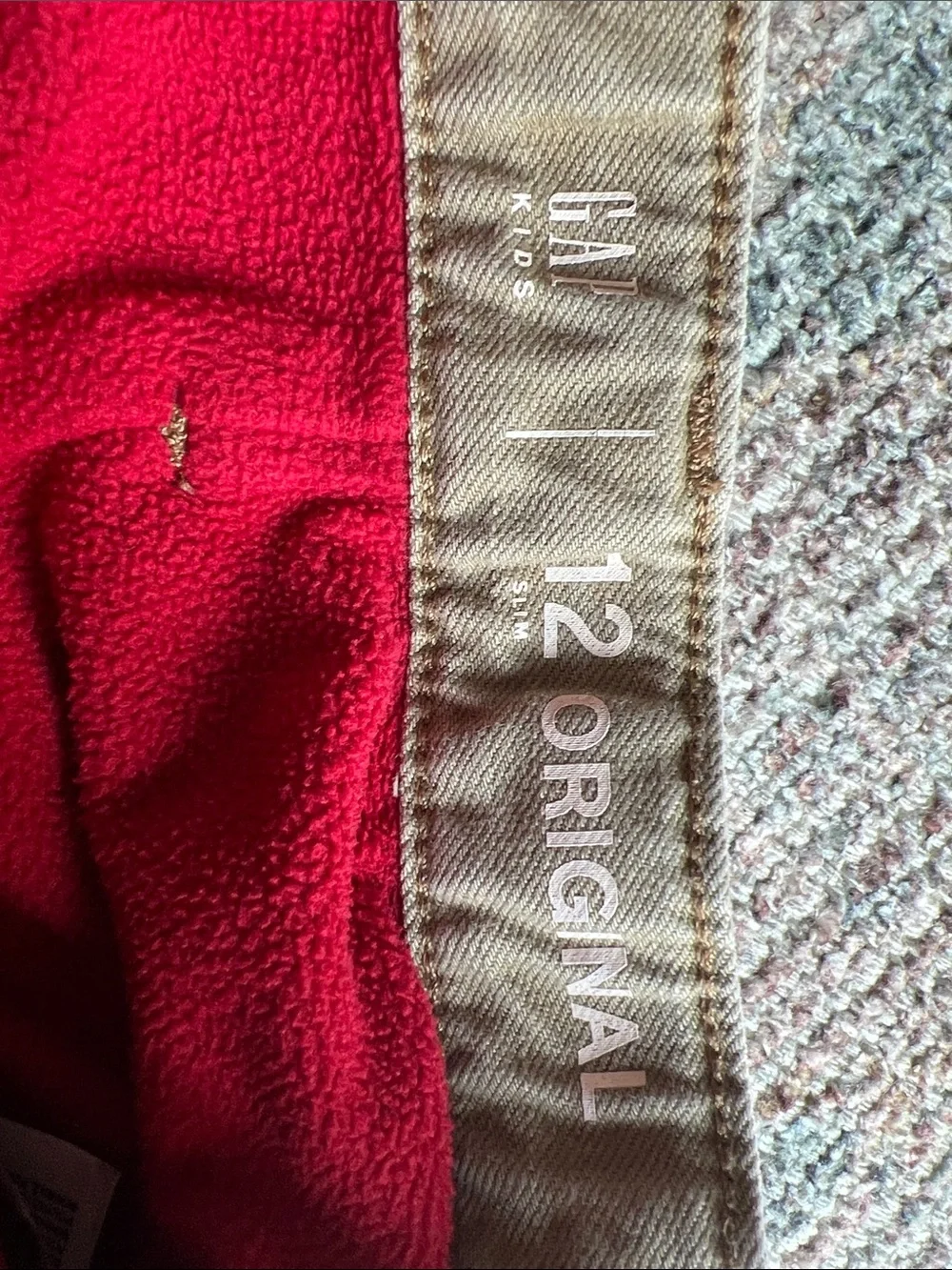 GAP Men's Khaki Relaxed Jeans with Red Cuffs